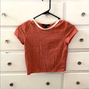 red cropped tee